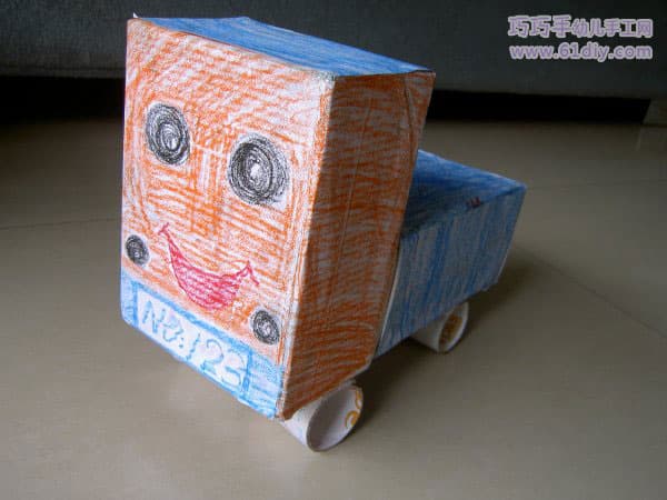 废纸盒小卡车制作