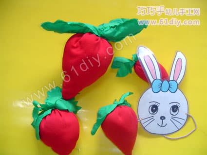 幼儿园玩教具制作：兔子拔萝卜