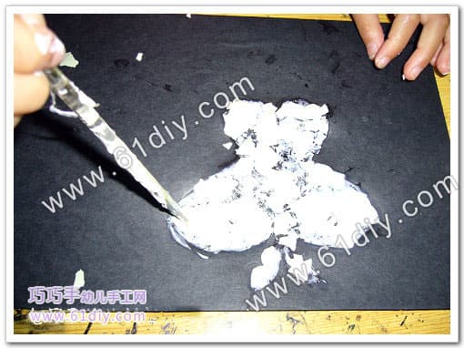 蛋壳贴画制作图解