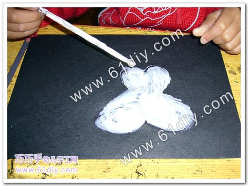 蛋壳贴画制作图解