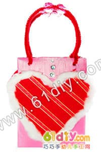 手工制作情人节的手提袋Valentine Tote Bag