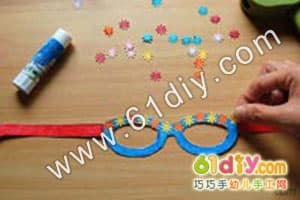 卡通太阳眼镜手工制作图解Fun Glasses craft