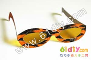 卡通太阳眼镜手工制作图解Fun Glasses craft