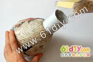 气球报纸制作火鸡模型