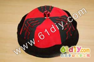 一次性碗手工制作地主帽Chinese Hat