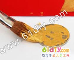 硬币手印树制作图解