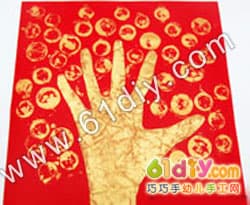 硬币手印树制作图解