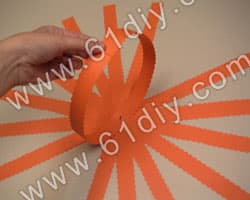 秋天的手工——纸条南瓜制作教程