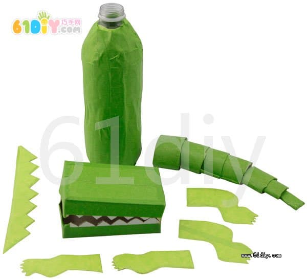 废旧纸盒瓶子制作大鳄鱼