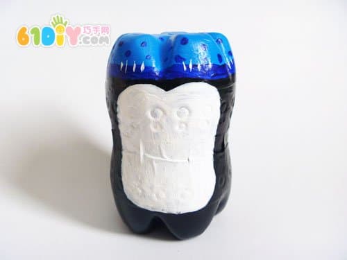 饮料瓶子手工制作小企鹅