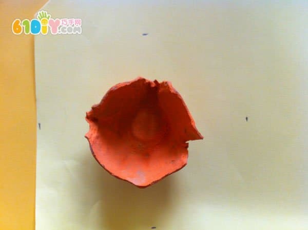 鸡蛋盒手工——新年花卡制作