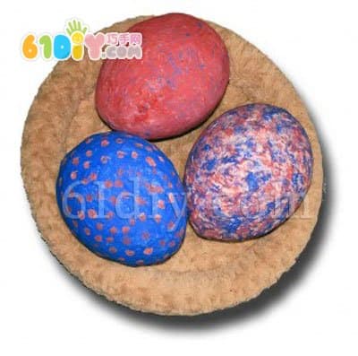 如何用气球制作彩蛋？