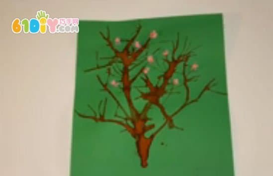 幼儿园搓纸画：春天的桃花