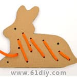 硬纸板制作穿线兔子