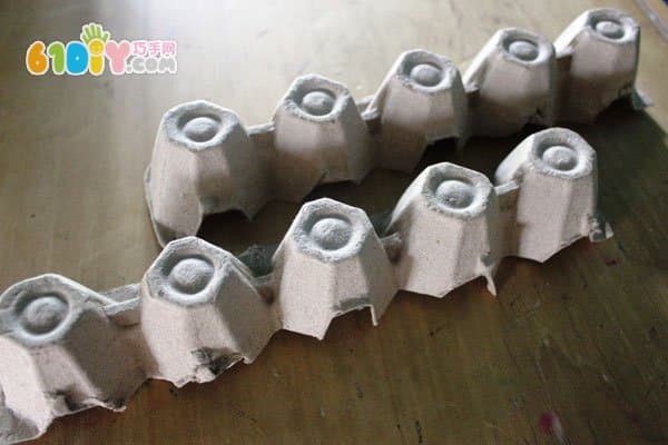 儿童手工：鸡蛋盒毛毛虫