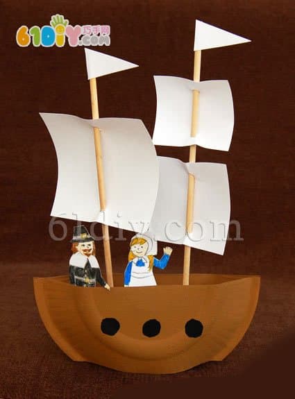 纸盘手工制作海盗船和帆船
