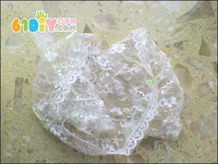 纸碗DIY蕾丝收纳桶_纸碗手工_巧巧手幼儿手工网