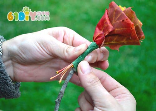 树叶DIY制作玫瑰花
