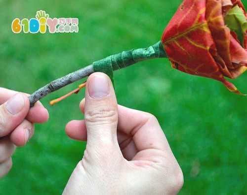树叶DIY制作玫瑰花