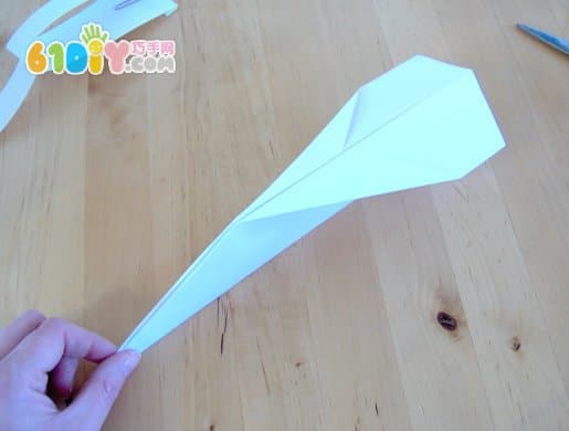 最简单的折纸飞机