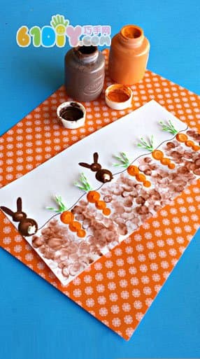 胡萝卜和兔子指印画