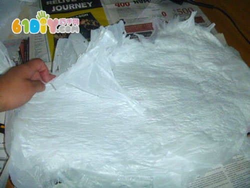 垃圾袋制作可爱的小裙子