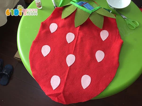水果娃娃服饰制作教程 草莓精灵