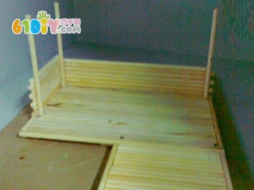 用筷子DIY制作房子