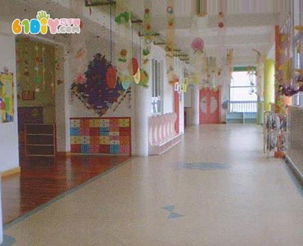 幼儿园走廊吊饰布置