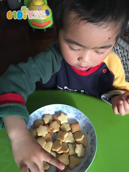 亲子烘培 和宝宝做花色小饼干