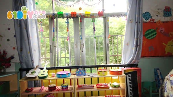 幼儿园音乐角布置图片和玩教具