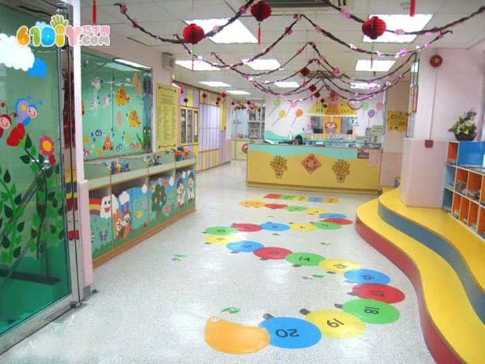 幼儿园大炮手工图片-幼儿园大厅布置图片