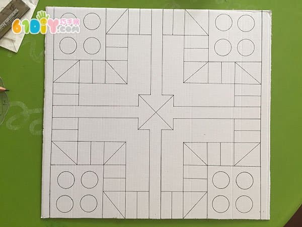 纸盒瓶盖废物利用 飞行棋手工制作