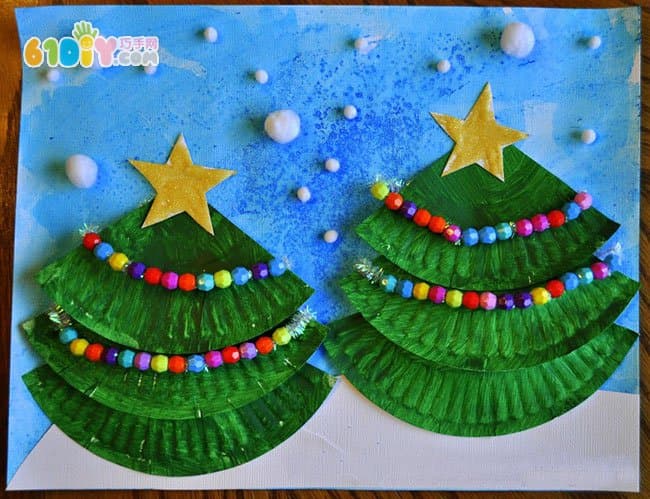 儿童圣诞节制作纸盘圣诞树贴画