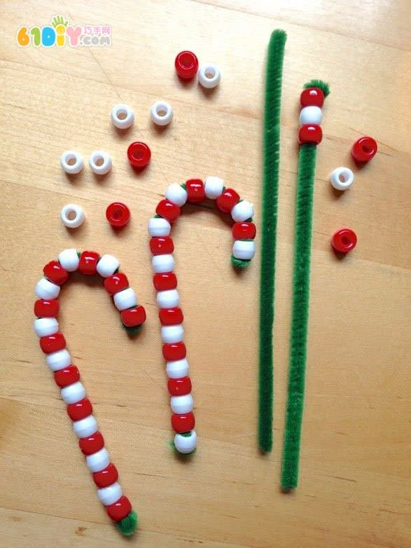 毛根珠子制作圣诞节拐棍糖