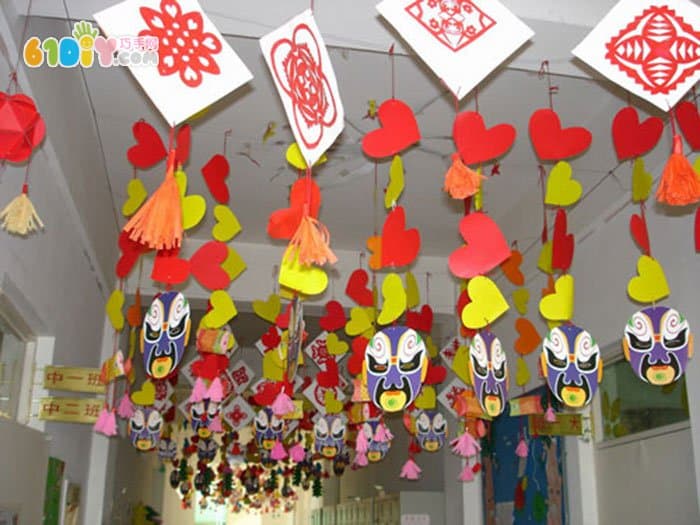 幼儿园春节吊饰布置图片