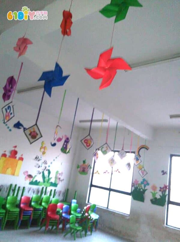 幼儿园风车吊饰布置