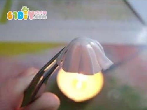 废物利用手工 饮料瓶小花制作