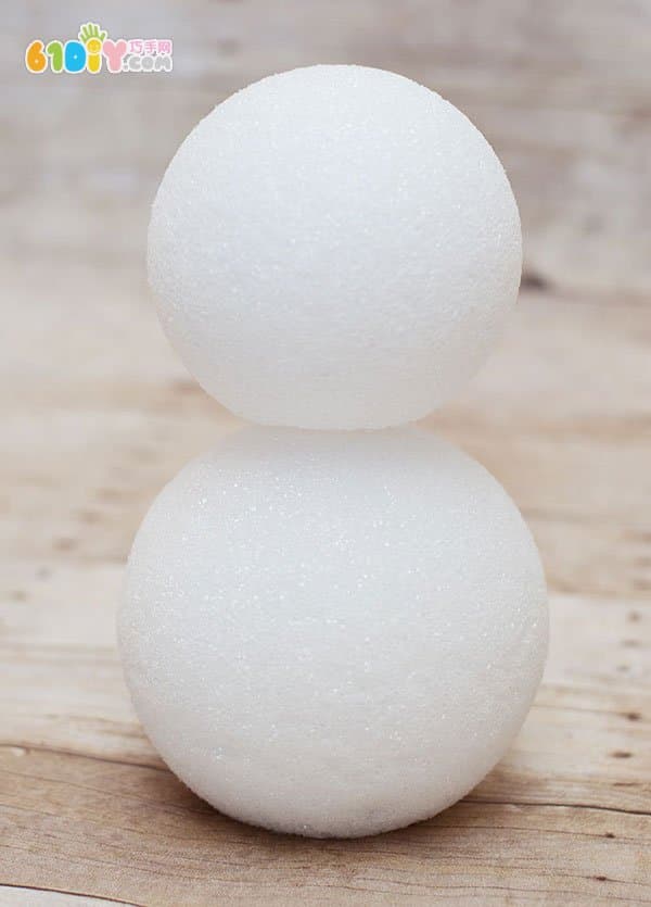 儿童手工制作可爱的泡沫球雪人