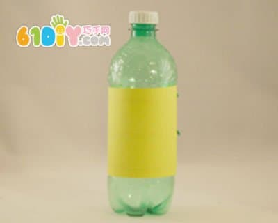 塑料瓶制作飞虫