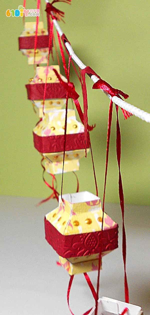 漂亮的中秋节手工纸灯笼