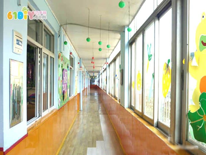 幼儿园走廊吊饰装饰布置