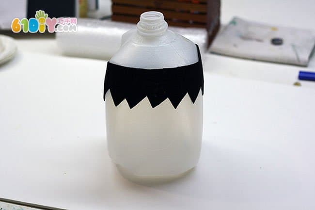牛奶桶手工利用制作绿人怪