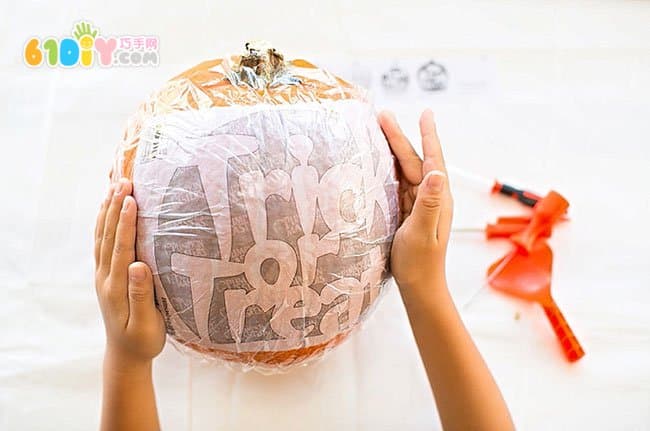 怎样雕刻制作精美的万圣节南瓜灯