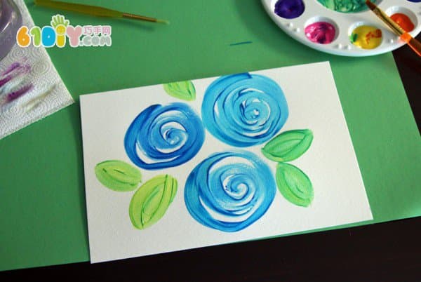 怎样制作漂亮的感恩节玫瑰花卡