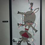 圣诞教室门布置 卡通驯鹿