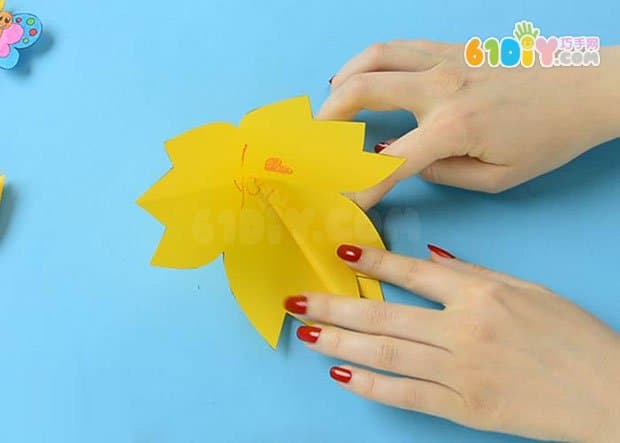 母亲节郁金香蝴蝶手工制作