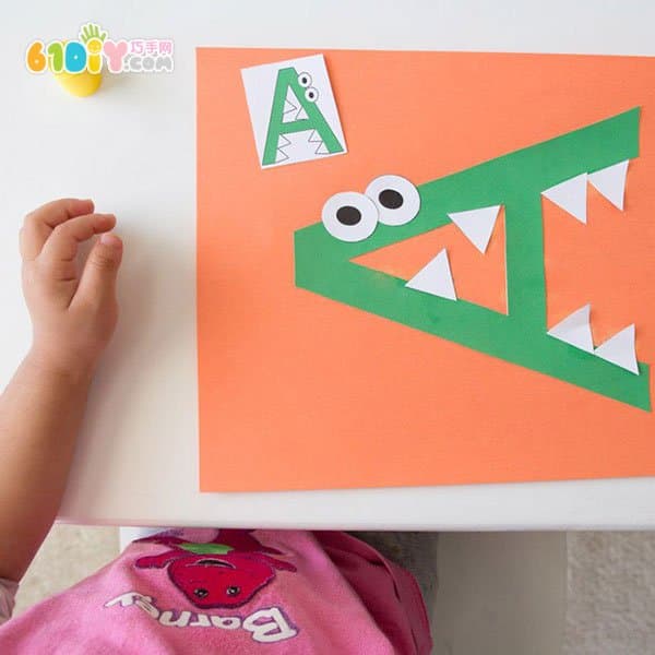 字母A的手工 鳄鱼贴画