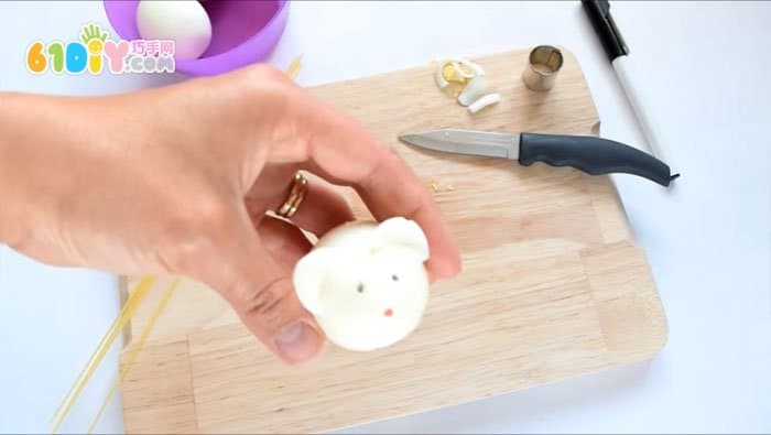 亲子早餐 煮鸡蛋制作可爱小老鼠