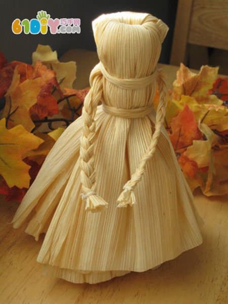 玉米叶手工制作简单的娃娃